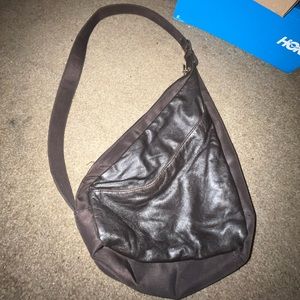 AmeriBAG sling back bag